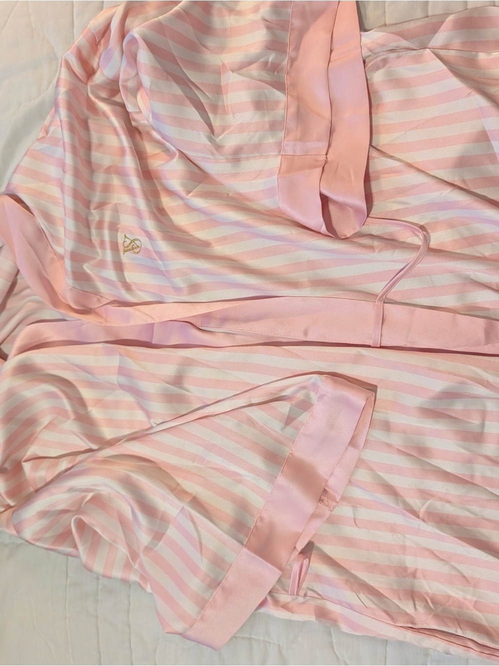 Victoria's Secret Pale Pink & White Striped Satin Robe